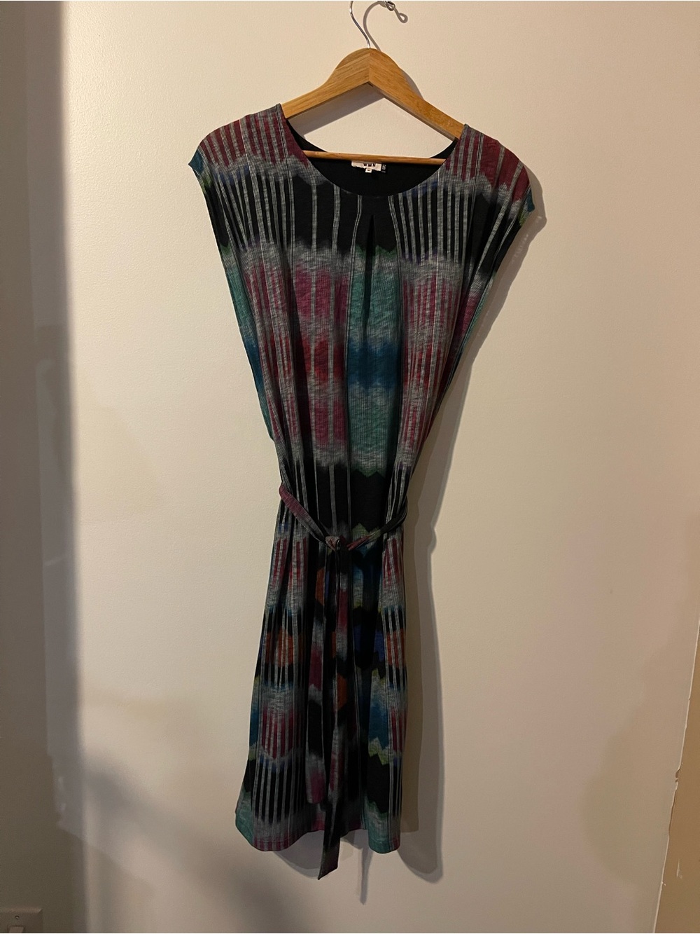 CKS WMN Printed Midi Dress Sleeveless Belt Tie Waist Multicolor Pattern Size M